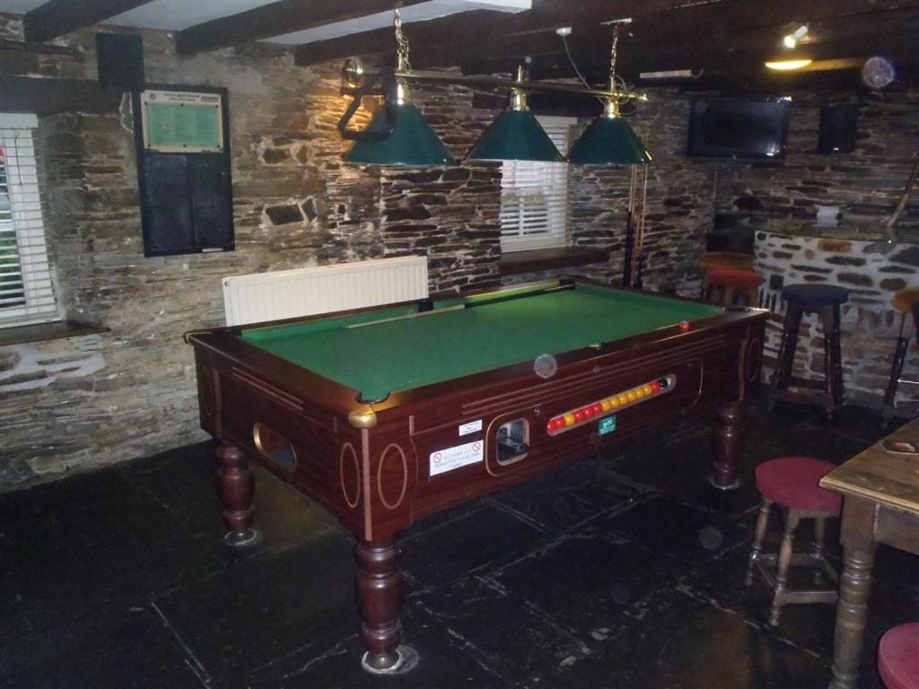 The Farmers Arms Saint Merryn Exterior photo