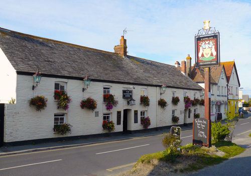 The Farmers Arms Saint Merryn Exterior photo